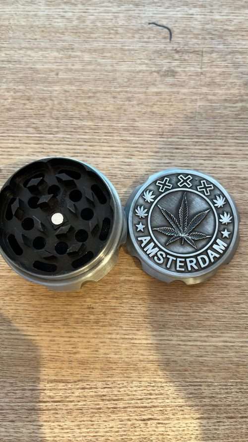 銀色麻葉5cm三層金屬Grinder